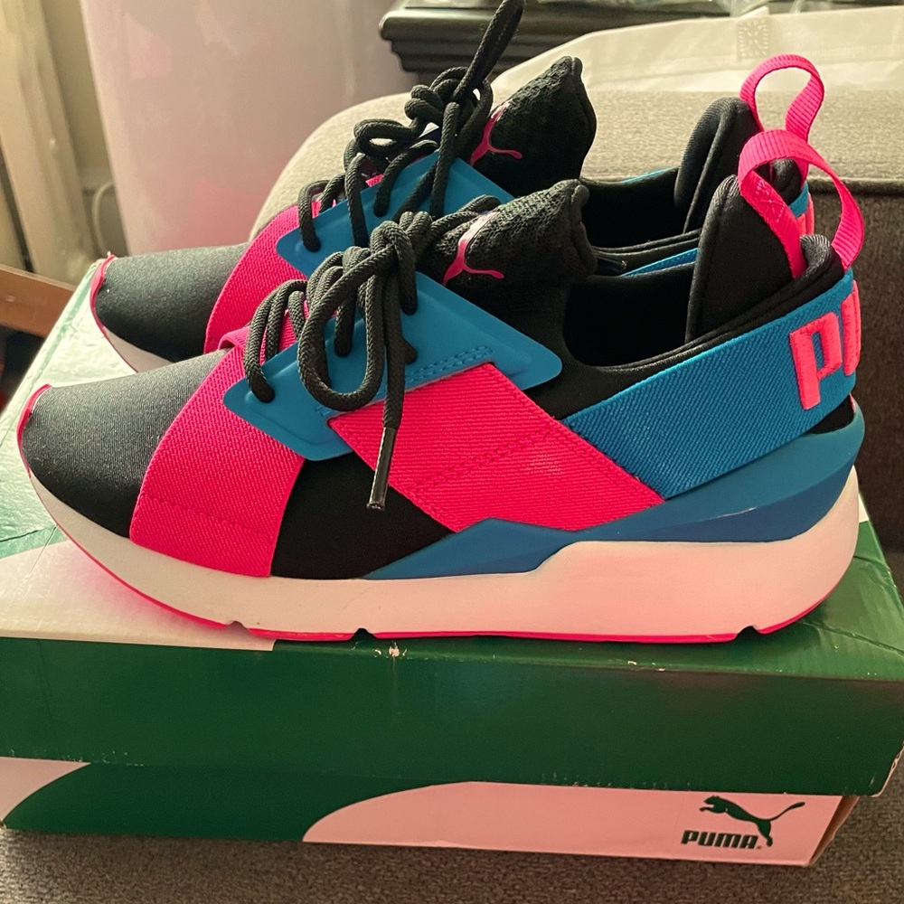 Kids Sneakers
